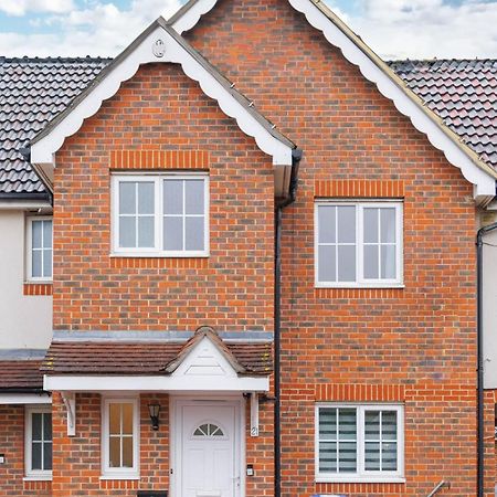 Stylish 3 Bedroom And Free Parking Thamesmead  المظهر الخارجي الصورة
